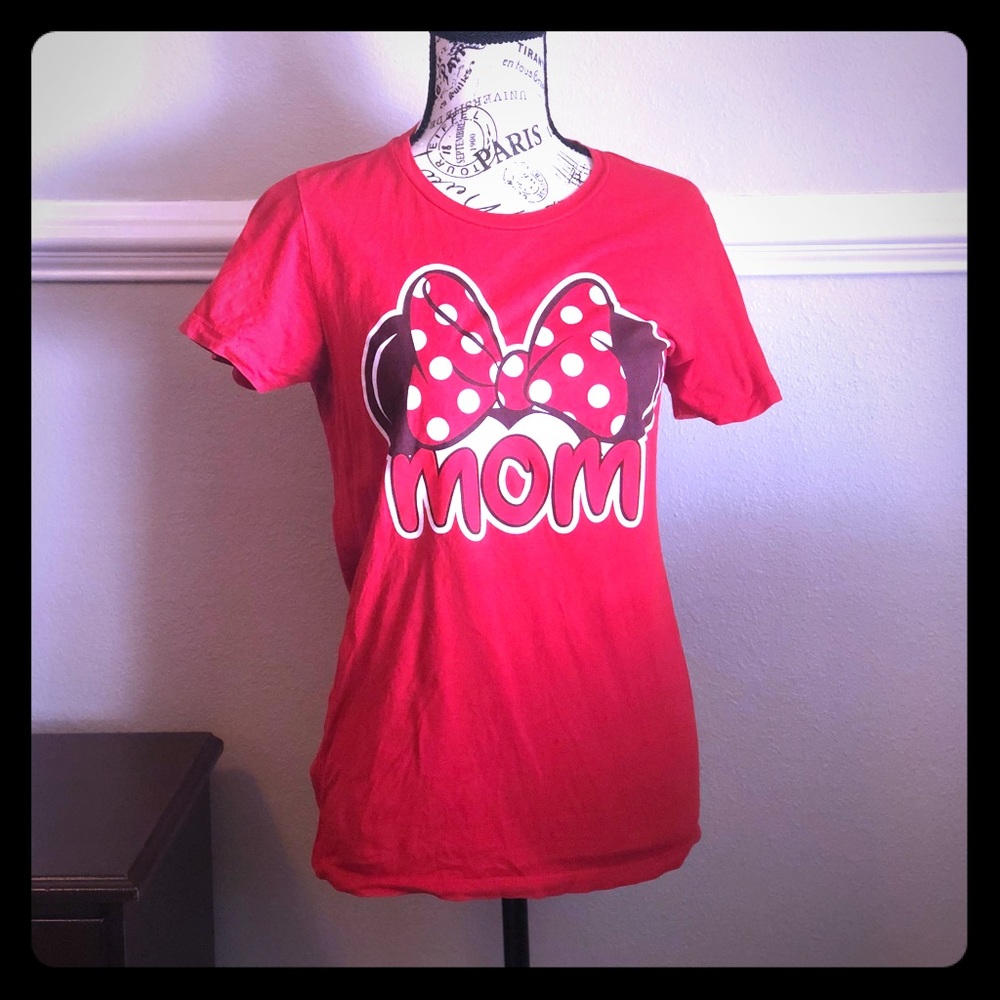 DISNEY MOM TOP